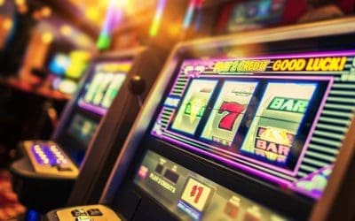 The Fascinating World of Slot Machines: History and Online Play
